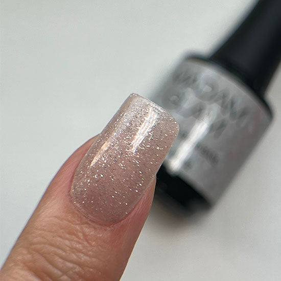 Champagne Toast | Madam Glam