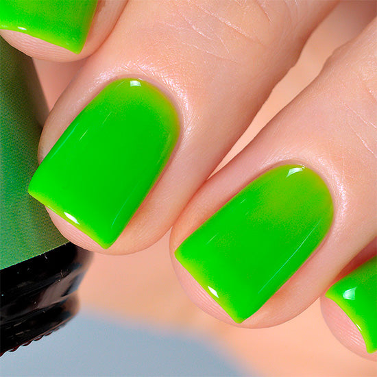Green Highlighter | Madam Glam