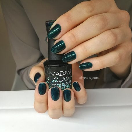 Soak_Off_Gel_Madam_Glam_Green_Glittery_Emerald