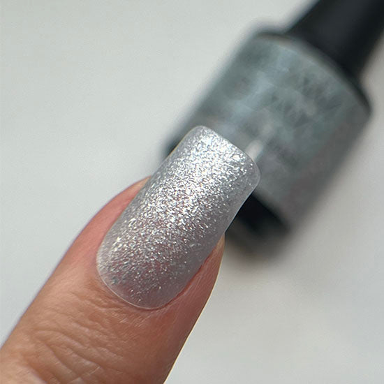 Madam_Glam_Clear_Rubber_Base_Glittery_Silver_Crystal_Vow