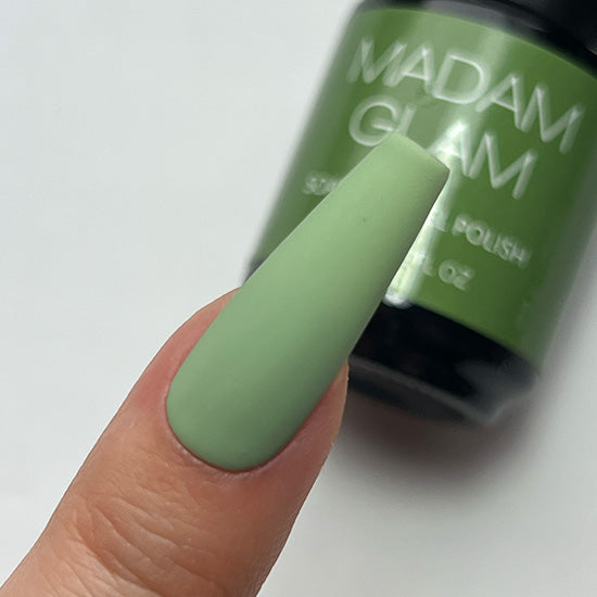 Madam_Glam_Soak_Off_Gel_Green_Vibrancy