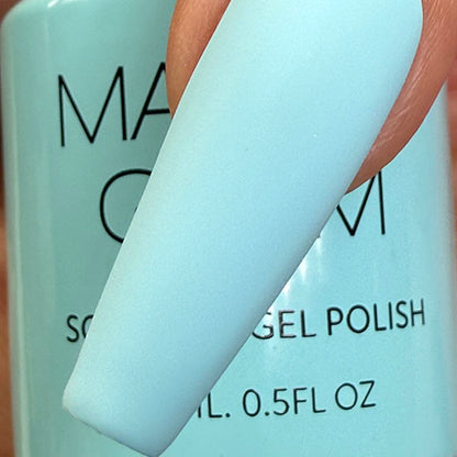 Madam_Glam_creme_soak_off_gel_blue_curacao
