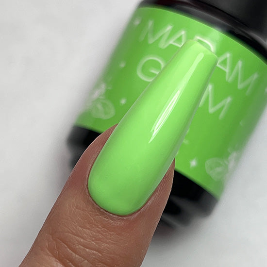 Madam_Glam_Green_Soak_Off_Gel_Creme_Aries_Season