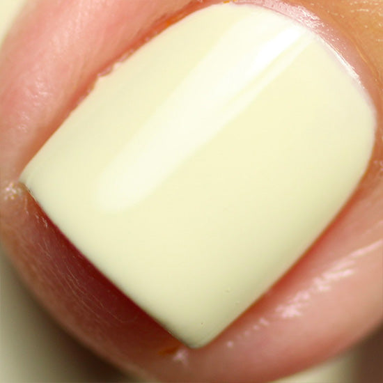 Madam_Glam_Soak_Off_Gel_Creme_Nude_Coconut