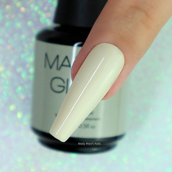Madam_Glam_Soak_Off_Gel_Creme_White_Millennium