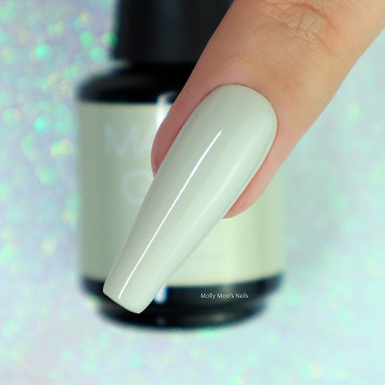 Madam_Glam_Soak_Off_Gel_Creme_White_The_Loop
