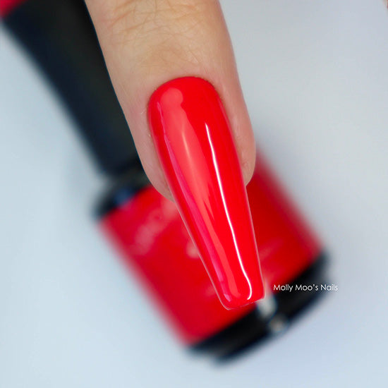 Madam_Glam_Soak_Off_Gel_Nail_Polish_Creme_Red_Hardcoeur