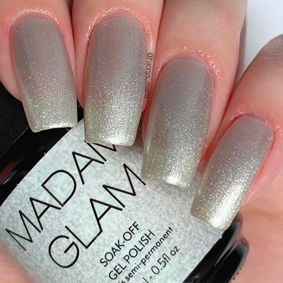 Madam_Glam_Soak_Off_Gel_Polish_White_Chalet_Session