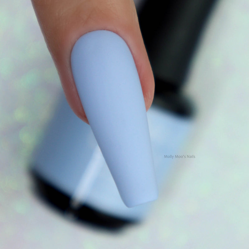 Madam_Glam_Soak_Off_Gel_Raindrop_Royal_Blue