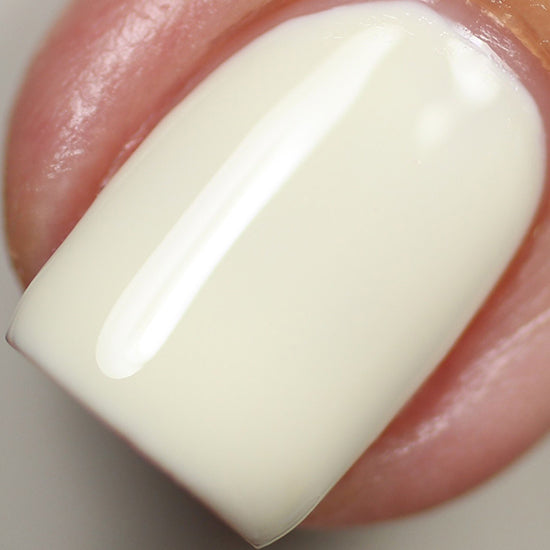 Soak_Off_Gel_Madam_Glam_White_Gardenia