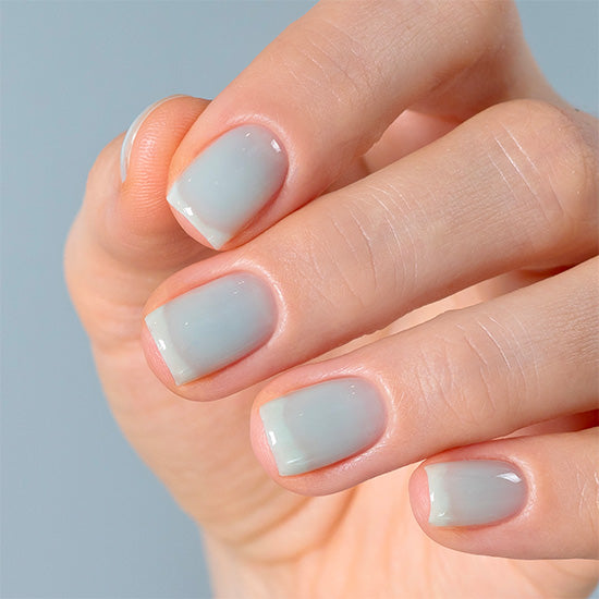 Soak_Off_Gel_Madam_Glam_Blue_Builder_Aquamarine