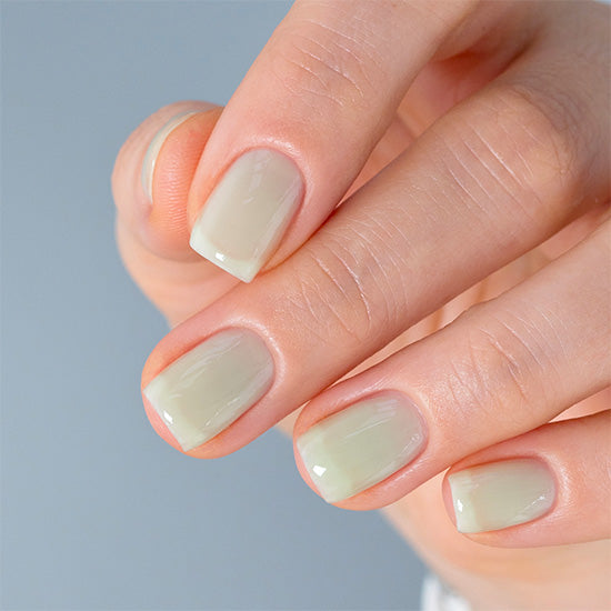 BSoak_Off_Gel_Madam_Glam_Green_Builder_Meadow_Green