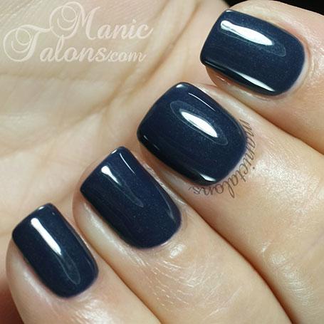 Buckingham Blue | Blue Nail Polish | LONDONTOWN lakur